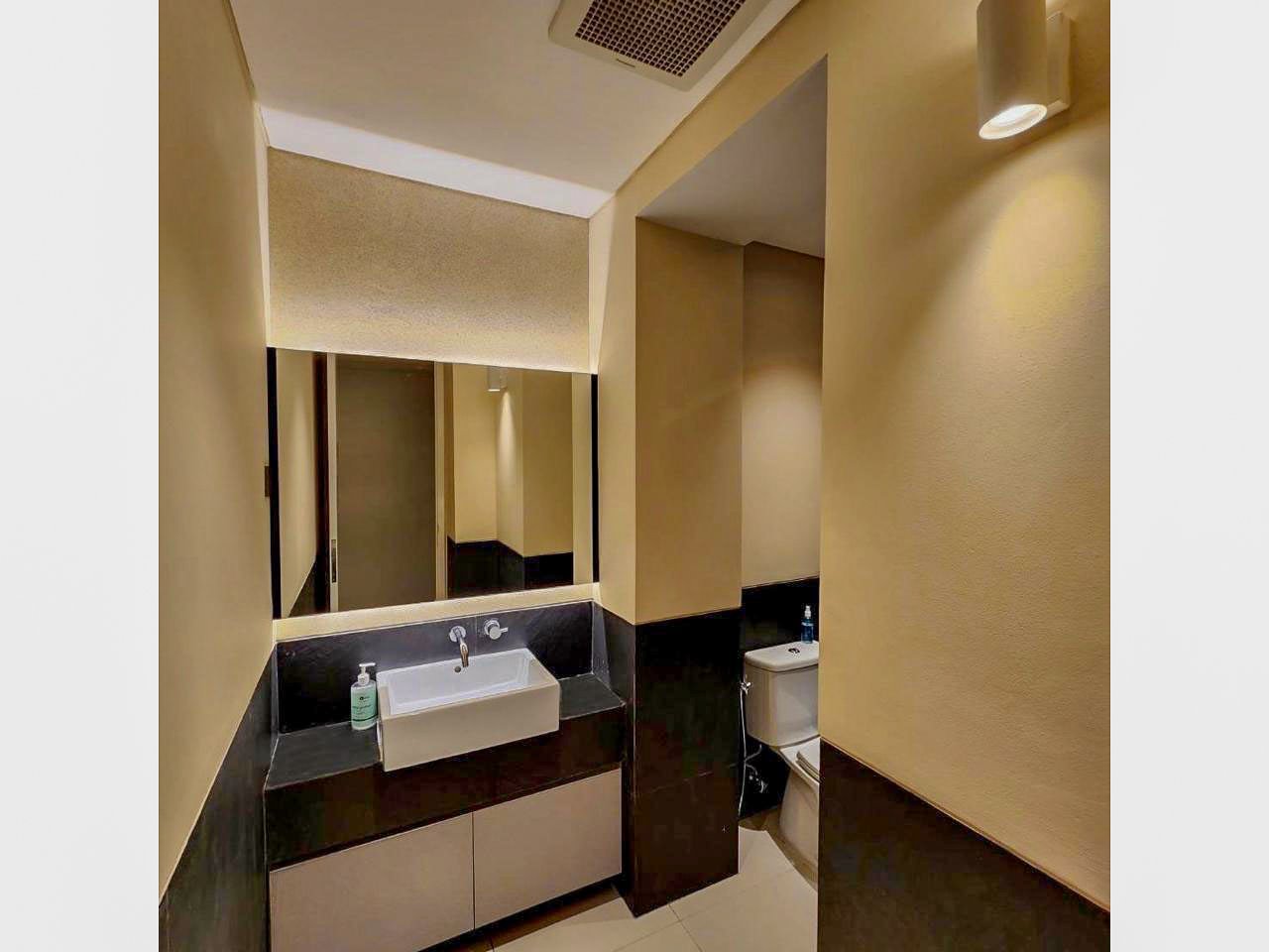 1 Park Residence